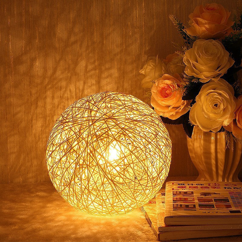 Rattan Ball Table Lamp