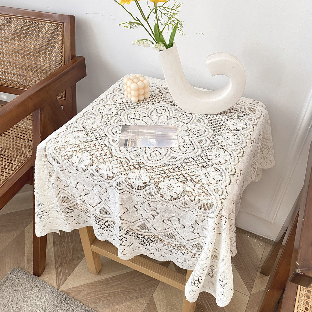 Round Lace Tablecloth